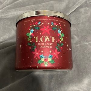 NEVER USED BATH AND BODY WORKS!